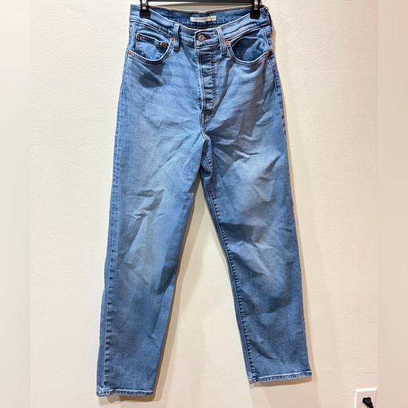 Levi’s Ribcage Straight - Picture 2 of 7